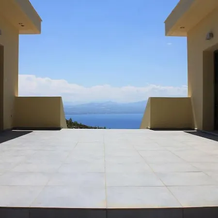 260sqm In With A Sea View Loutráki